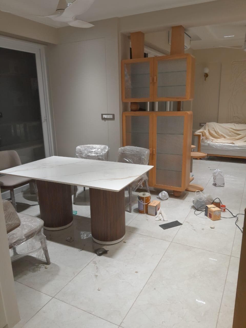 Dining with Wooden Partition